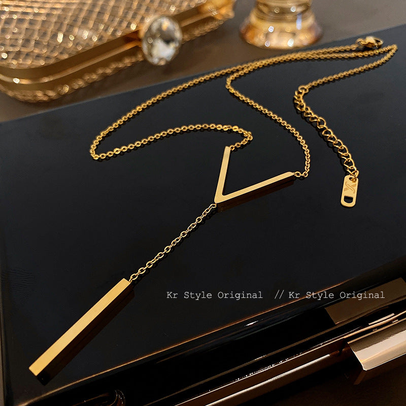 simple style commute letter titanium steel plating 18k gold plated necklace